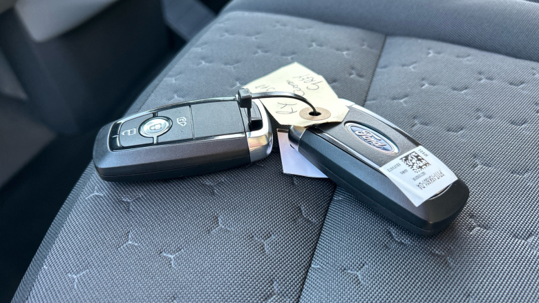 Ford Transit Custom E-320 L1 Rwd 100kW 65kWh H1 Van Limited Auto